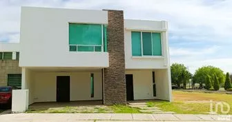 NEX-198346 - Casa en Venta, con 3 recamaras, con 2 baños, con 290 m2 de construcción en Porta Maggiore, CP 38018, Guanajuato.