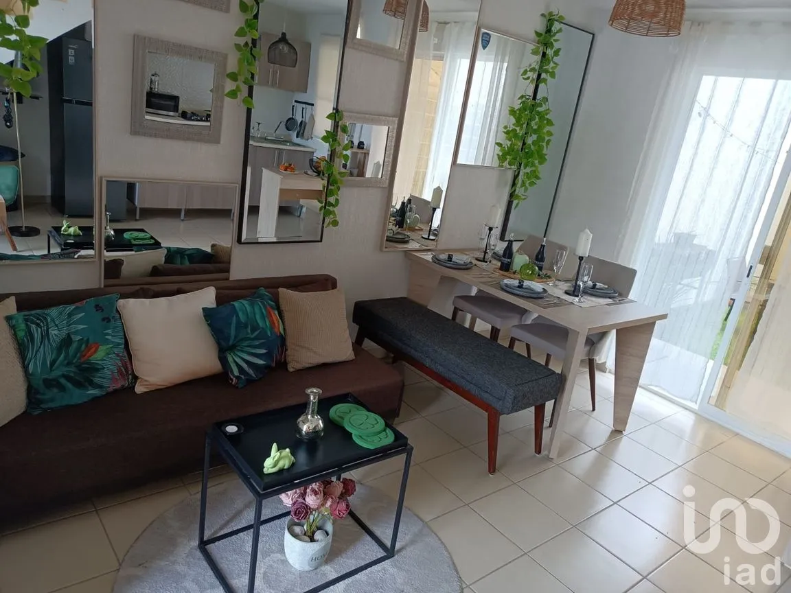 Casa en Venta en Real Arboledas, Irapuato, Guanajuato | NEX-252971 | iad México | Foto 2 de 13