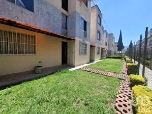 NEX-294913 - Departamento en Renta, con 3 recamaras, con 2 baños, con 150 m2 de construcción en Potrero la Laguna 1a Sección, CP 55718, México.