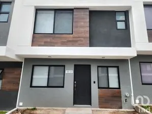 NEX-185475 - Casa en Renta, con 3 recamaras, con 3 baños, con 124 m2 de construcción en Zibatá, CP 76269, Querétaro.