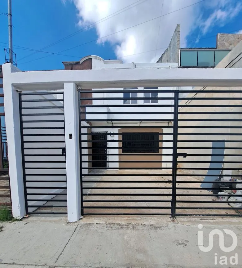 Casa en Venta en Supermanzana 200, Benito Juárez, Quintana Roo | NEX-263433 | iad México | Foto 2 de 11