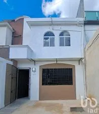 NEX-263433 - Casa en Venta, con 2 recamaras, con 2 baños, con 71 m2 de construcción.