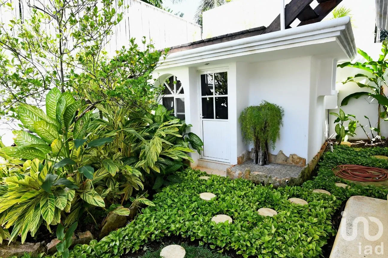 Casa en Venta en Residencial Campestre, Benito Juárez, Quintana Roo | NEX-302060 | iad México | Foto 3 de 28