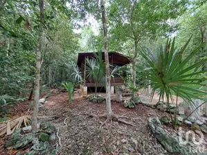 NEX-308125 - Terreno en Venta, con 1117 m2 de construcción.