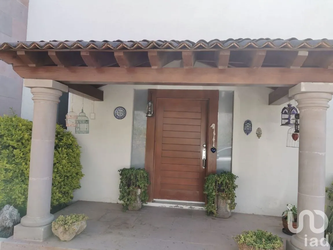 Casa en Venta en Tres Marías, Morelia, Michoacán de Ocampo | NEX-169890 | iad México | Foto 2 de 41