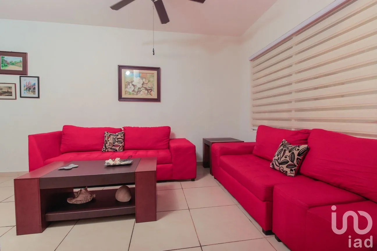 Casa en Venta en Los Olivos, Solidaridad, Quintana Roo | NEX-198899 | iad México | Foto 1 de 21