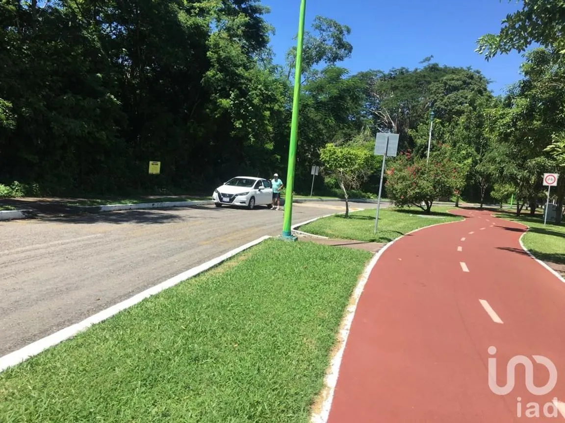 Terreno en Venta en Zona Hotelera I, Zihuatanejo de Azueta, Guerrero | NEX-178840 | iad México | Foto 1 de 4