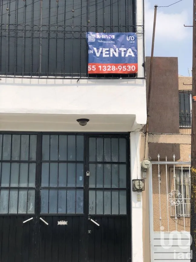 Casa en Venta en Hacienda Real de Tultepec, Tultepec, México | NEX-192210 | iad México | Foto 2 de 30