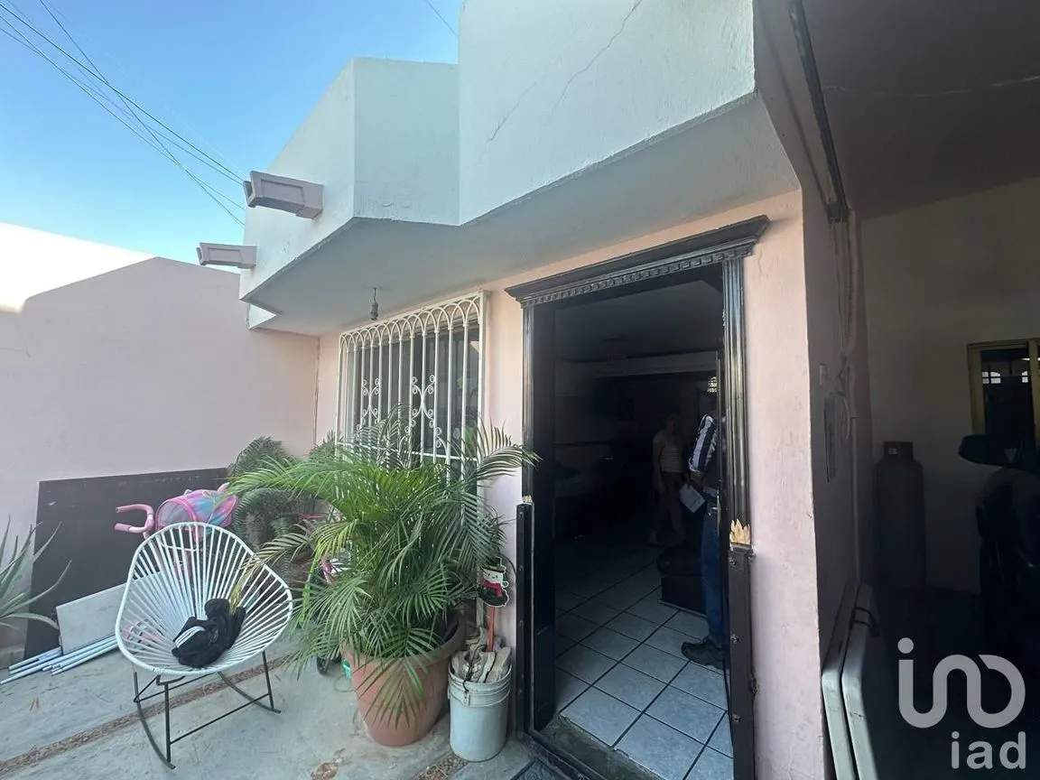 Casa en Venta en Jacarandas, Mazatlán, Sinaloa | NEX-239084 | iad México | Foto 2 de 10