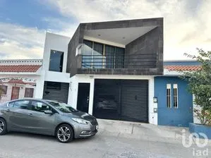 NEX-245433 - Casa en Venta, con 4 recamaras, con 3 baños, con 220 m2 de construcción en Paseo Alameda, CP 82124, Sinaloa.