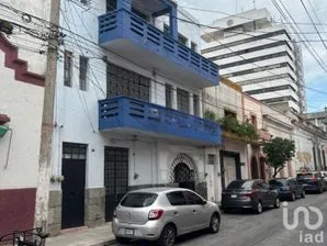 NEX-248610 - Edificio en Venta, con 786 m2 de construcción en El Santuario, CP 44200, Jalisco.
