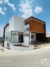 NEX-172878 - Casa en Venta, con 3 recamaras, con 3 baños, con 253 m2 de construcción en Bosques Tres Marías, CP 58200, Michoacán de Ocampo.
