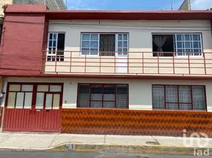 NEX-180803 - Casa en Venta, con 3 recamaras, con 2 baños, con 178 m2 de construcción en Cerro de La Estrella, CP 09860, Ciudad de México.