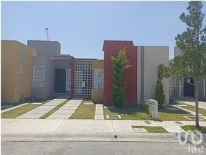 NEX-202825 - Casa en Venta, con 2 recamaras, con 2 baños, con 72 m2 de construcción en Fuentes de Tizayuca, CP 43816, Hidalgo.