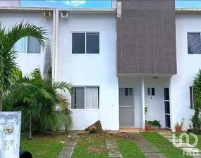 NEX-245485 - Casa en Venta, con 3 recamaras, con 3 baños, con 85 m2 de construcción en Jardines del Sur, CP 77536, Quintana Roo.