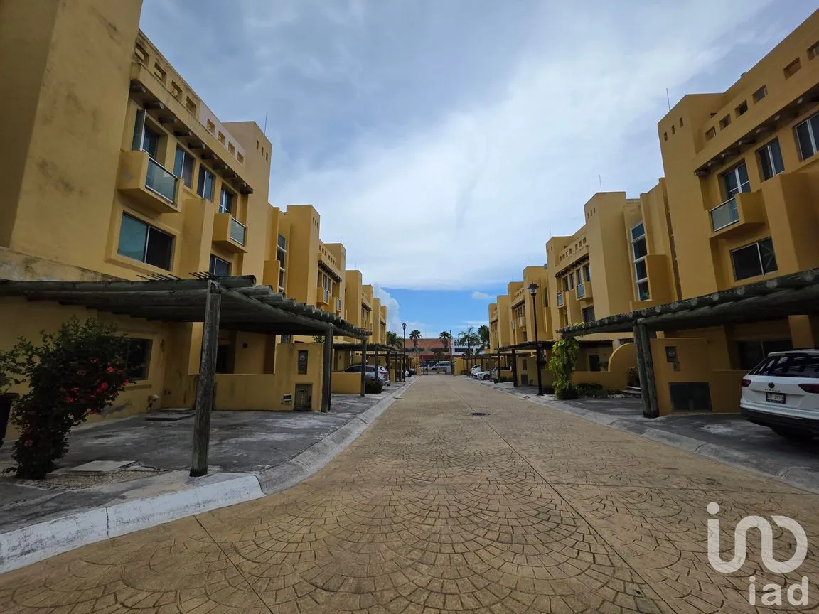 Casa en Venta en Supermanzana 8, Benito Juárez, Quintana Roo | NEX-253323 | iad México | Foto 2 de 23