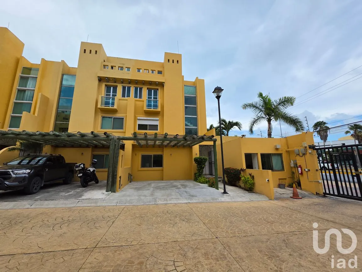 Casa en Venta en Supermanzana 8, Benito Juárez, Quintana Roo | NEX-253323 | iad México | Foto 1 de 23