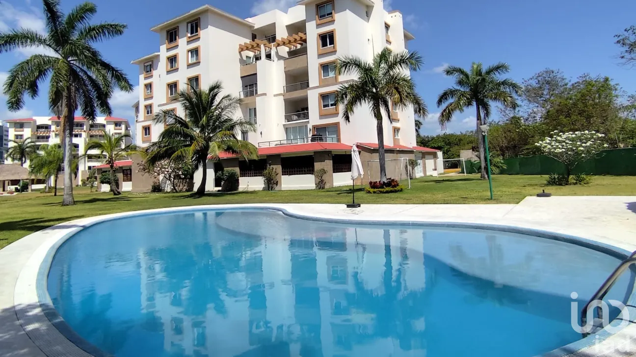 Departamento en Venta en Zona Hotelera, Benito Juárez, Quintana Roo | NEX-259588 | iad México | Foto 2 de 18