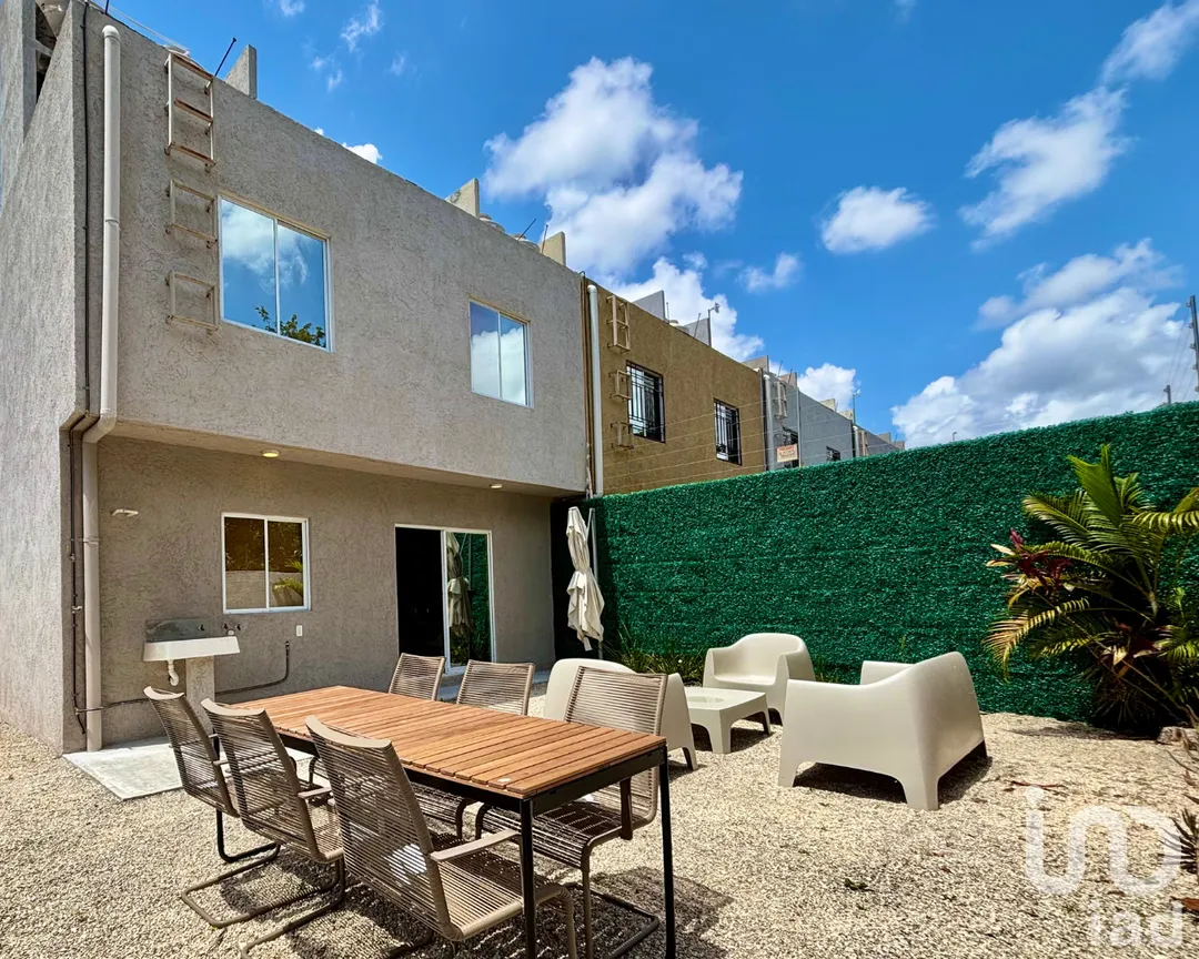 Casa en Venta en Catania Residencial, Benito Juárez, Quintana Roo | NEX-260452 | iad México | Foto 2 de 20
