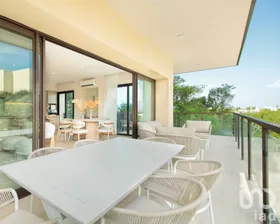NEX-260830 - Departamento en Venta, con 3 recamaras, con 2 baños, con 148 m2 de construcción en Supermanzana 11, CP 77504, Quintana Roo.