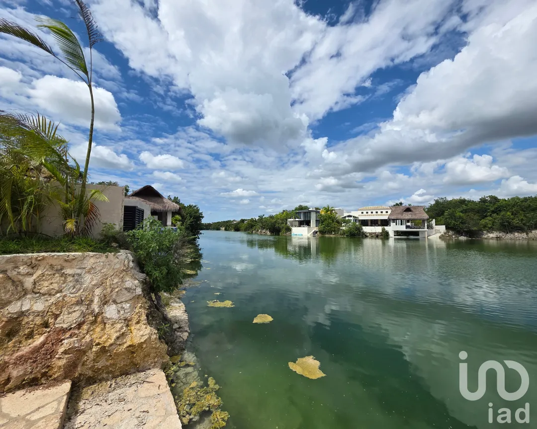 Terreno en Venta en Lagos del Sol, Benito Juárez, Quintana Roo | NEX-262062 | iad México | Foto 1 de 15