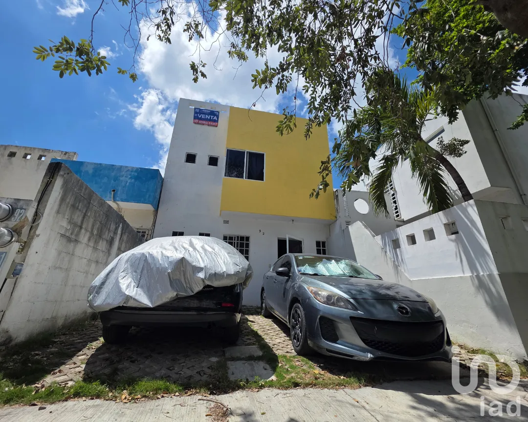 Casa en Venta en Supermanzana 518, Benito Juárez, Quintana Roo | NEX-291239 | iad México | Foto 1 de 15
