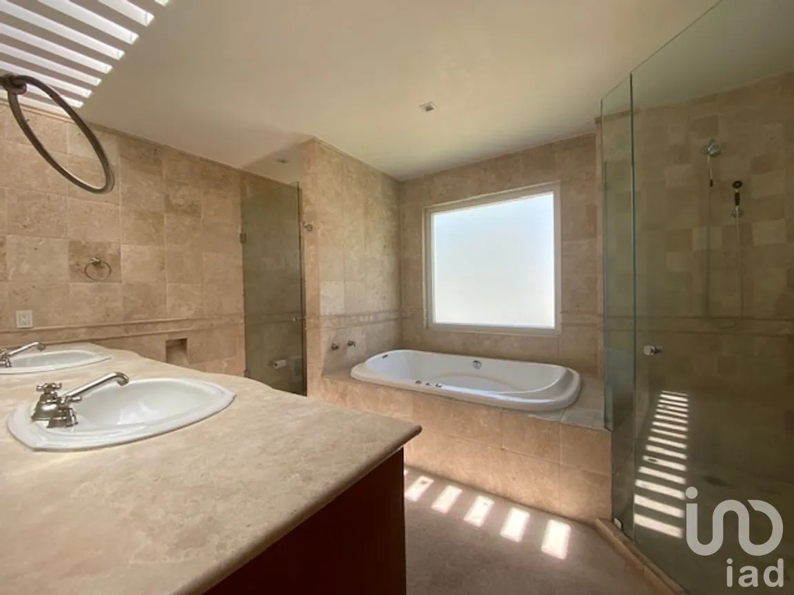 Casa en Venta en Lomas de las Palmas, Huixquilucan, México | NEX-167390 | iad México | Foto 17 de 27