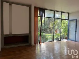 NEX-220180 - Casa en Renta, con 3 recamaras, con 1 baño, con 200 m2 de construcción en Las Águilas, CP 01710, Ciudad de México.