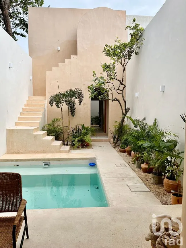 Casa en Renta en Mérida Centro, Mérida, Yucatán | NEX-253077 | iad México | Foto 2 de 16