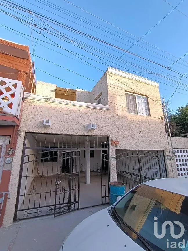 Casa en Renta en Valle del Bravo, Juárez, Chihuahua | NEX-199150 | iad México | Foto 2 de 40