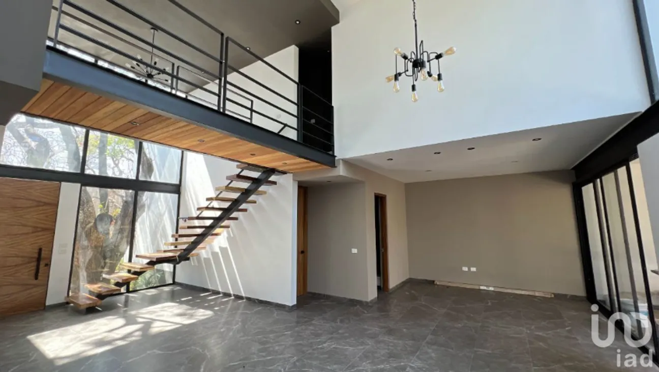 Casa en Venta en Buenavista, Cuernavaca, Morelos | NEX-213089 | iad México | Foto 1 de 7