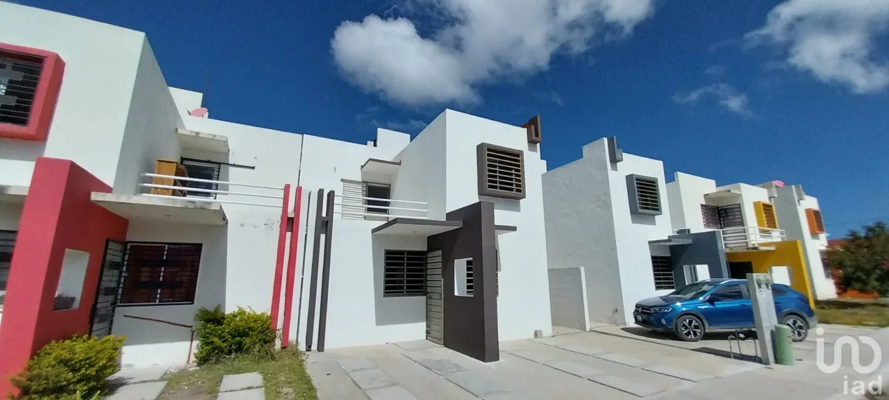Casa en Venta en Paseo de los Solares, Pachuca de Soto, Hidalgo | NEX-182479 | iad México | Foto 1 de 15