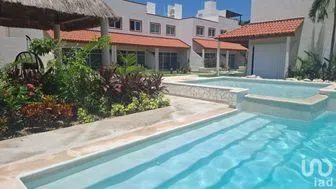 NEX-235391 - Casa en Venta, con 3 recamaras, con 3 baños, con 92 m2 de construcción en Galaxia del Sol, CP 77518, Quintana Roo.