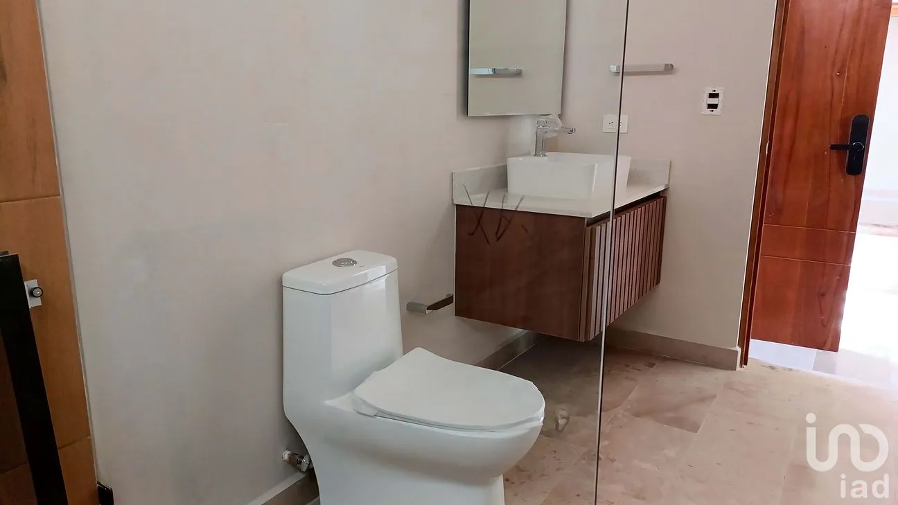 Casa en Venta en Vía Cumbres Residencial, Benito Juárez, Quintana Roo | NEX-256924 | iad México | Foto 6 de 18