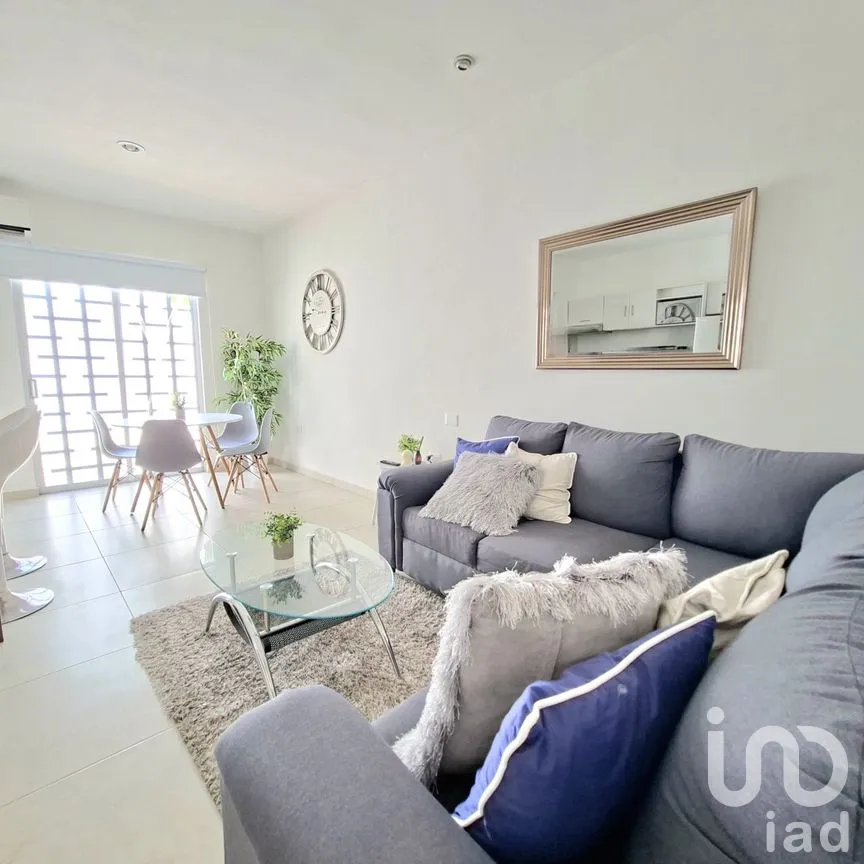 Casa en Venta en Puerto Morelos, Puerto Morelos, Quintana Roo | NEX-294104 | iad México | Foto 1 de 16