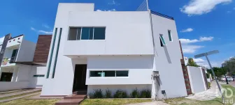 NEX-184320 - Casa en Venta, con 3 recamaras, con 2 baños, con 234 m2 de construcción en Bosques de San Juan, CP 76803, Querétaro.