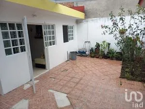 NEX-186537 - Casa en Venta, con 5 recamaras, con 3 baños, con 210 m2 de construcción en El Mirador, CP 91170, Veracruz de Ignacio de la Llave.