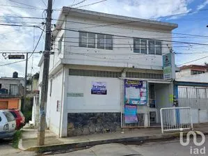 NEX-188168 - Casa en Venta, con 3 recamaras, con 2 baños, con 222 m2 de construcción en Sumidero Infonavit, CP 91154, Veracruz de Ignacio de la Llave.
