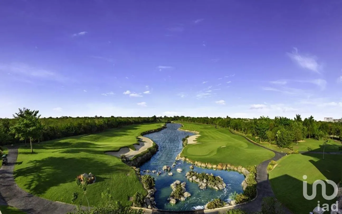 Terreno en Venta en Yucatán Country Club, Mérida, Yucatán | NEX-206931 | iad México | Foto 3 de 12