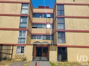 NEX-197530 - Departamento en Renta, con 3 recamaras, con 1 baño, con 69 m2 de construcción en Villa Quietud, CP 04960, Ciudad de México.