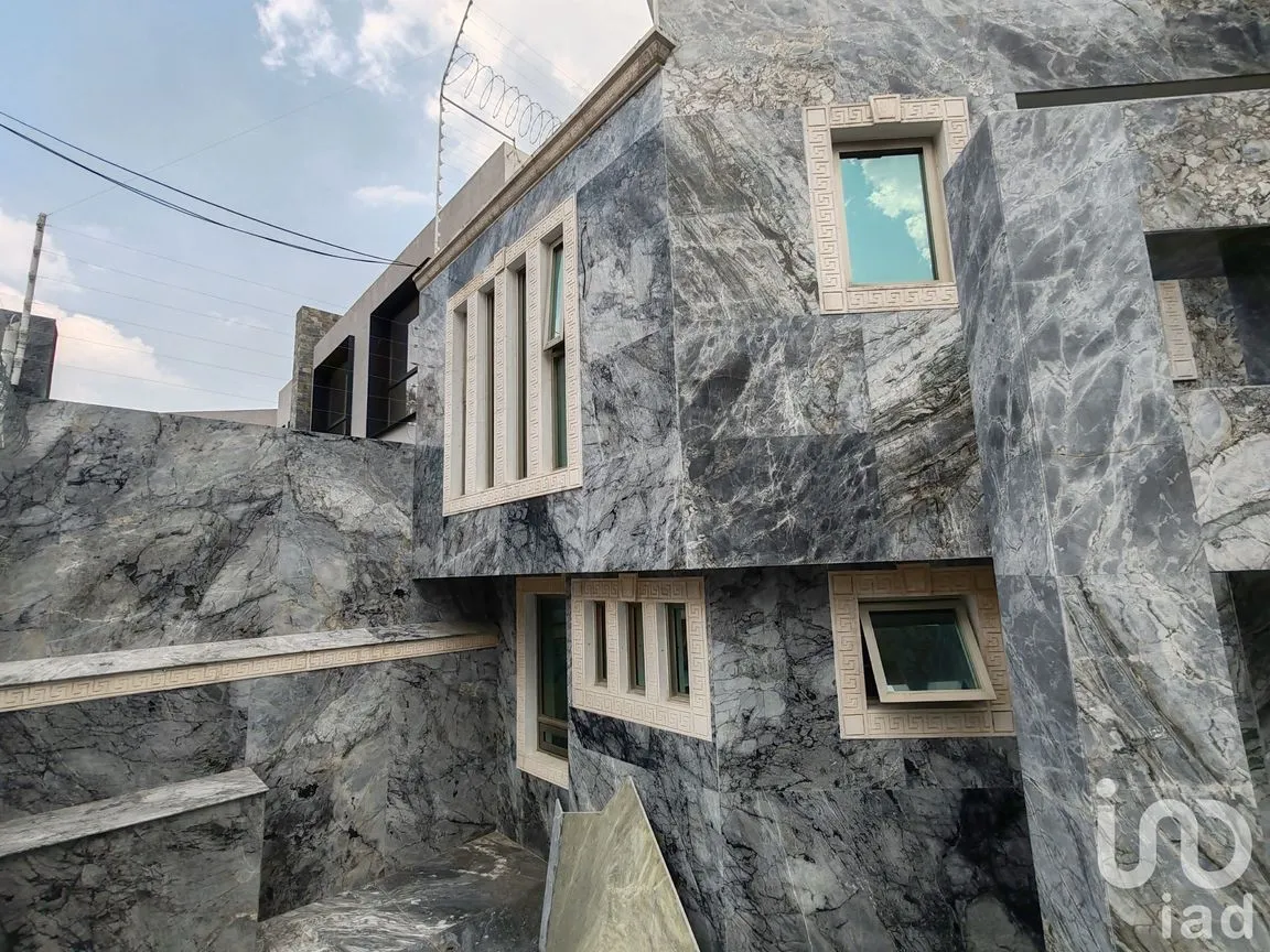 Casa en Venta en Paseos del Bosque, Naucalpan de Juárez, México | NEX-245639 | iad México | Foto 2 de 45