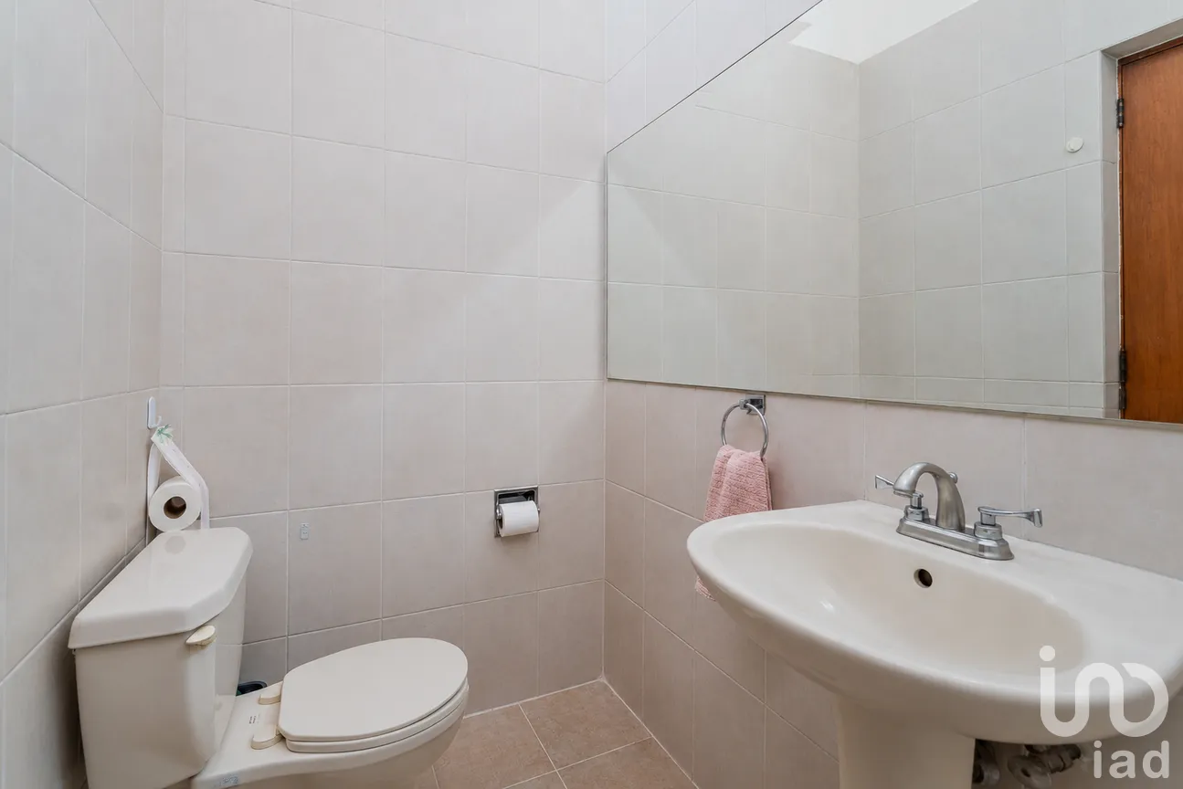 Casa en Venta en Letrán Valle, Benito Juárez, Ciudad de México | NEX-296345 | iad México | Foto 12 de 25