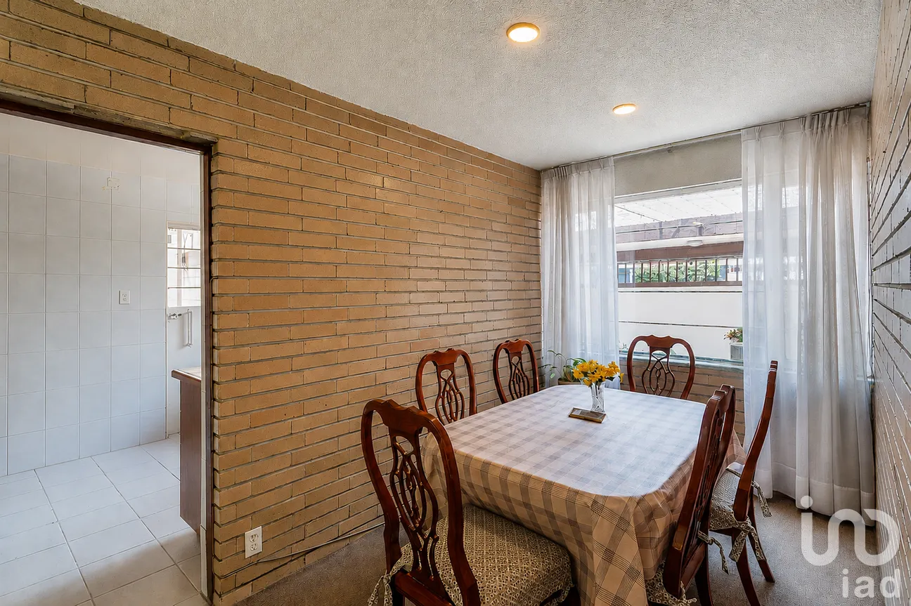 Casa en Venta en Letrán Valle, Benito Juárez, Ciudad de México | NEX-296345 | iad México | Foto 7 de 25