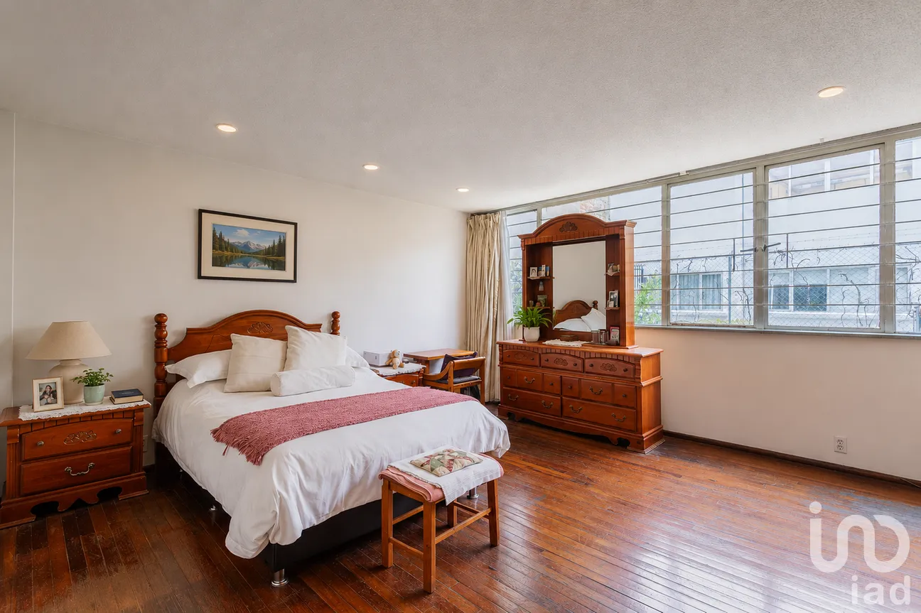 Casa en Venta en Letrán Valle, Benito Juárez, Ciudad de México | NEX-296345 | iad México | Foto 10 de 25