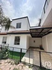 NEX-172874 - Casa en Venta, con 3 recamaras, con 1 baño, con 105 m2 de construcción en Guadalupe Hidalgo, CP 72490, Puebla.