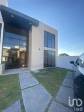 NEX-220118 - Casa en Venta, con 3 recamaras, con 2 baños, con 155 m2 de construcción.