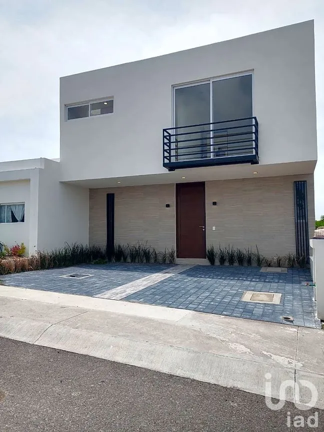 Casa en Venta en Residencial Los Cántaros, Apaseo el Grande, Guanajuato | NEX-250914 | iad México | Foto 3 de 21