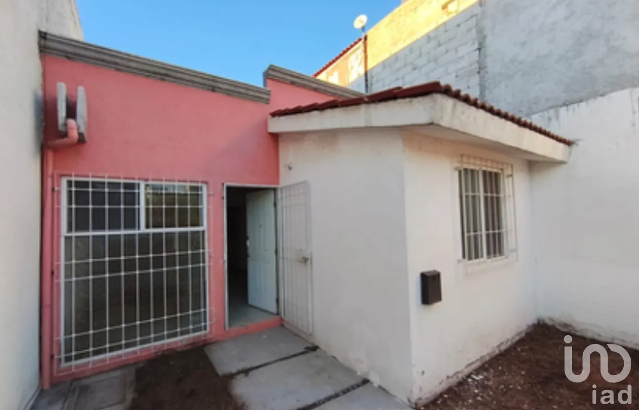 Casa en Venta en Parque Santiago, Querétaro, Querétaro | NEX-262513 | iad México | Foto 3 de 14