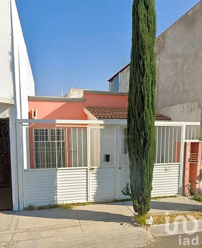 Casa en Venta en Parque Santiago, Querétaro, Querétaro | NEX-262513 | iad México | Foto 1 de 14