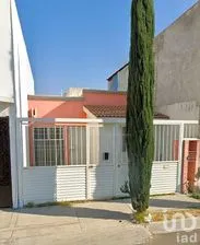 NEX-262513 - Casa en Venta, con 2 recamaras, con 2 baños, con 59 m2 de construcción.